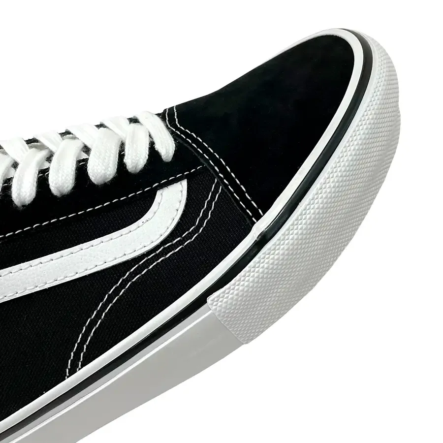 Smooth Grip Vans Skate Old Skool Skateboarding Shoe