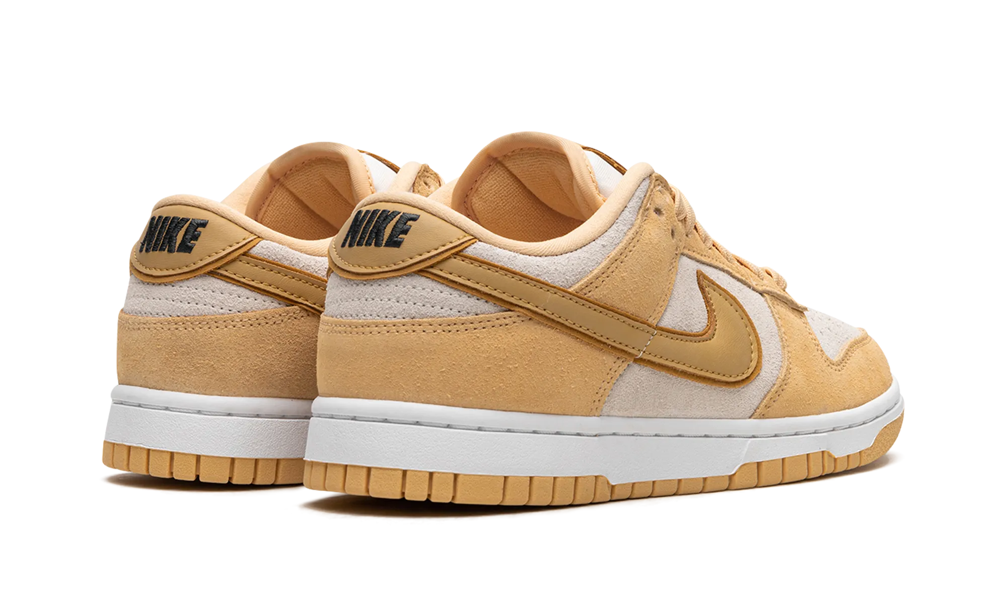 DUNK LOW WMNS "Celestial Gold Suede" Flip Hike