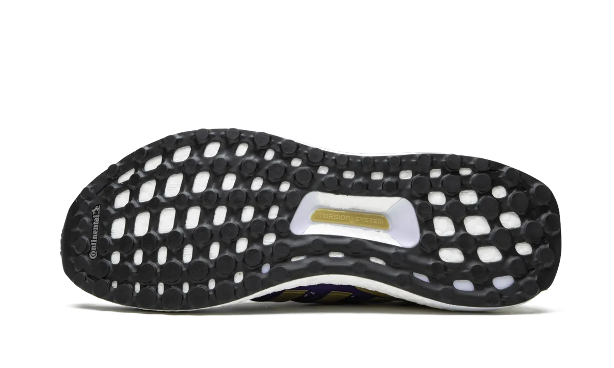 Comfortable Outsole UltraBOOST x UW "Washington Huskies"