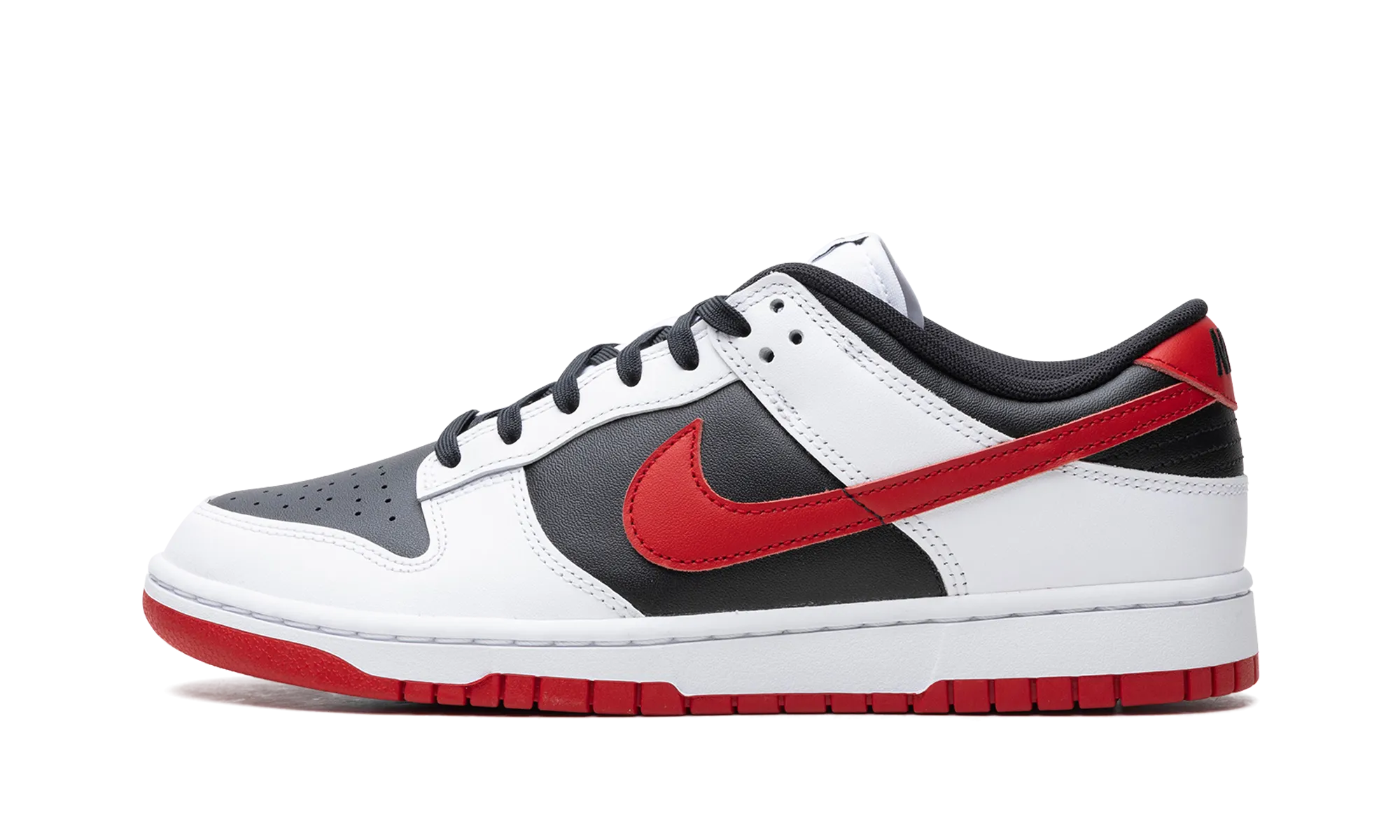 Dunk Low Retro "Black / University Red" Track Hike