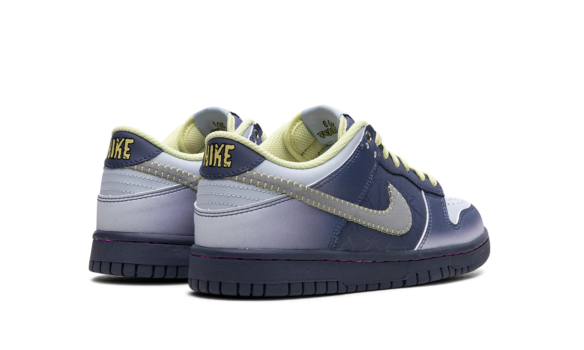 Dunk Low GS "Halloween" Chic Street Long Travel