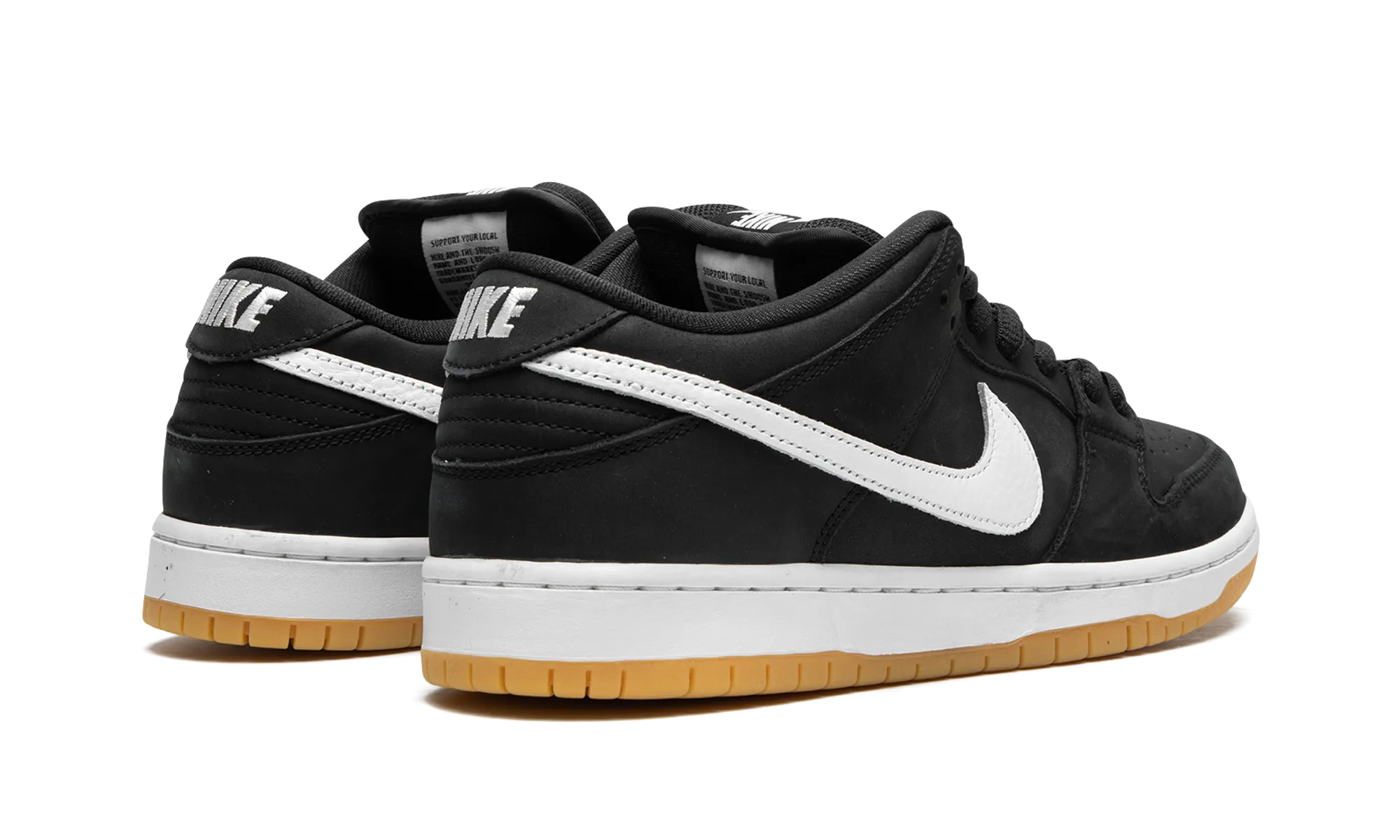 Step Light Travel Edge SB Dunk Low Pro "Black Gum"