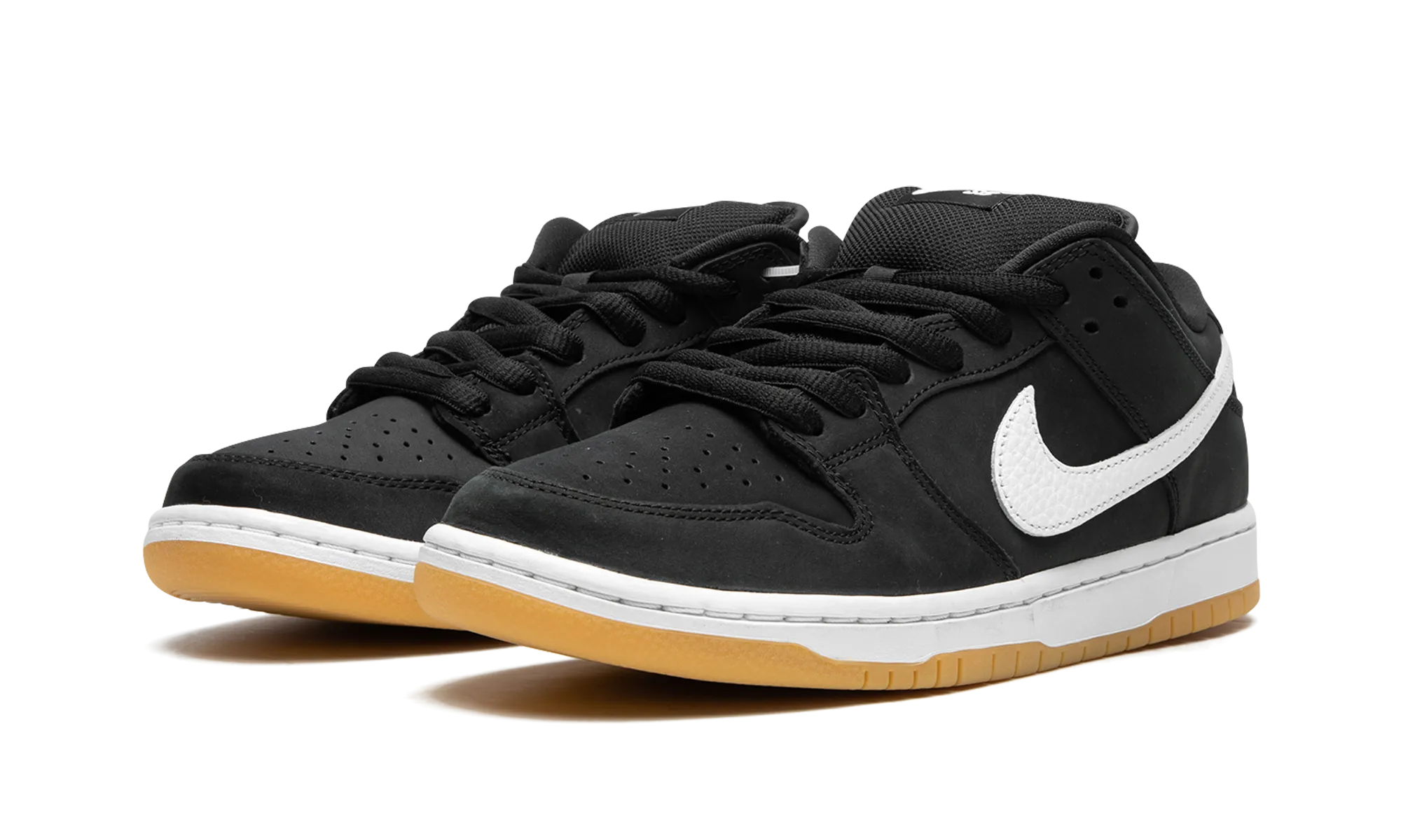 Soft Padding Chic Accent SB Dunk Low Pro "Black Gum"