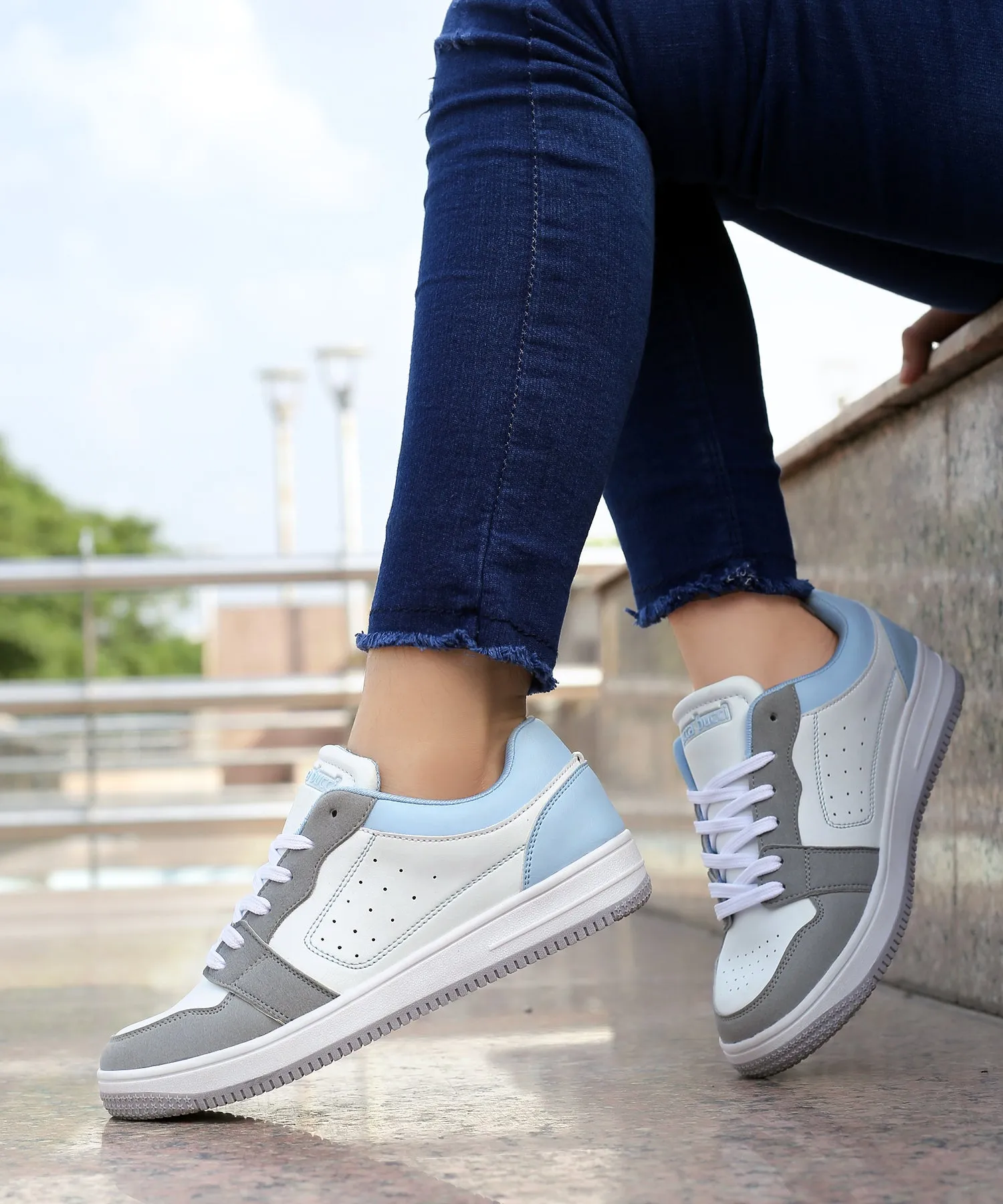 Spring Jump Bacca Bucci SOPHIA Low-top Flat Sole Sneakers For Women