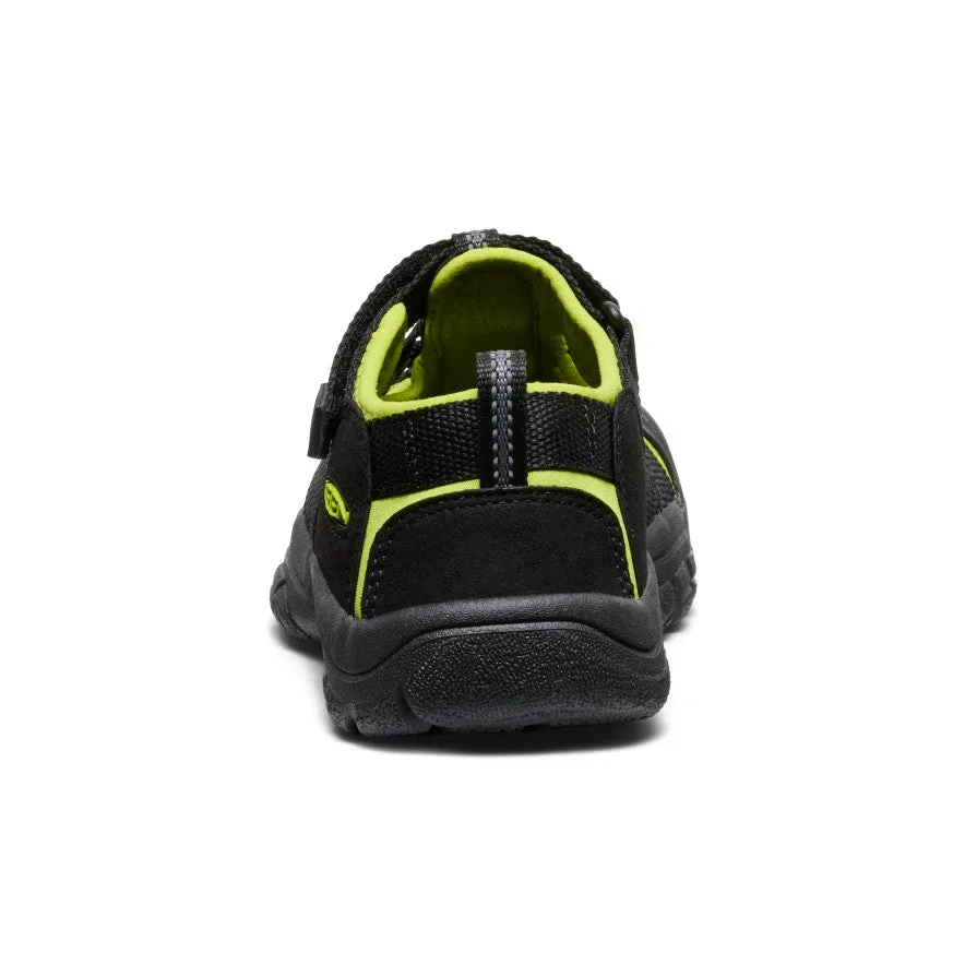 Comfy Outdoor Shoes Big Kids' Newport H2  |  Black/Lime Green