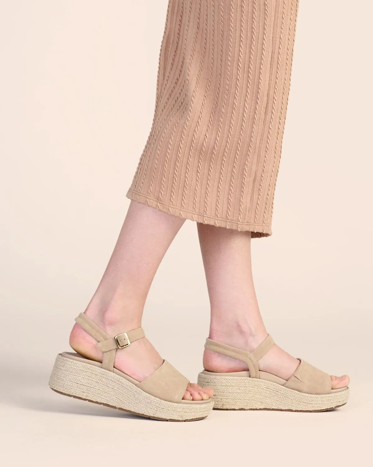 Breathable Upper Synthetic Solstice Buckle Sandal