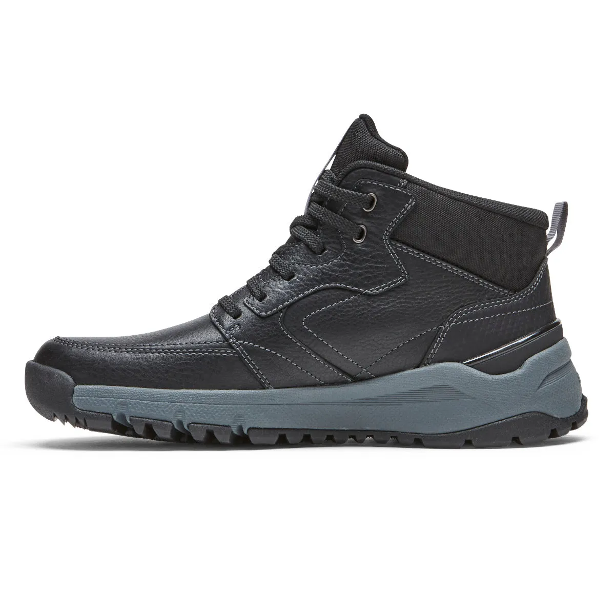 8000 Mid - Black Low Top Feather Light Daily Walks