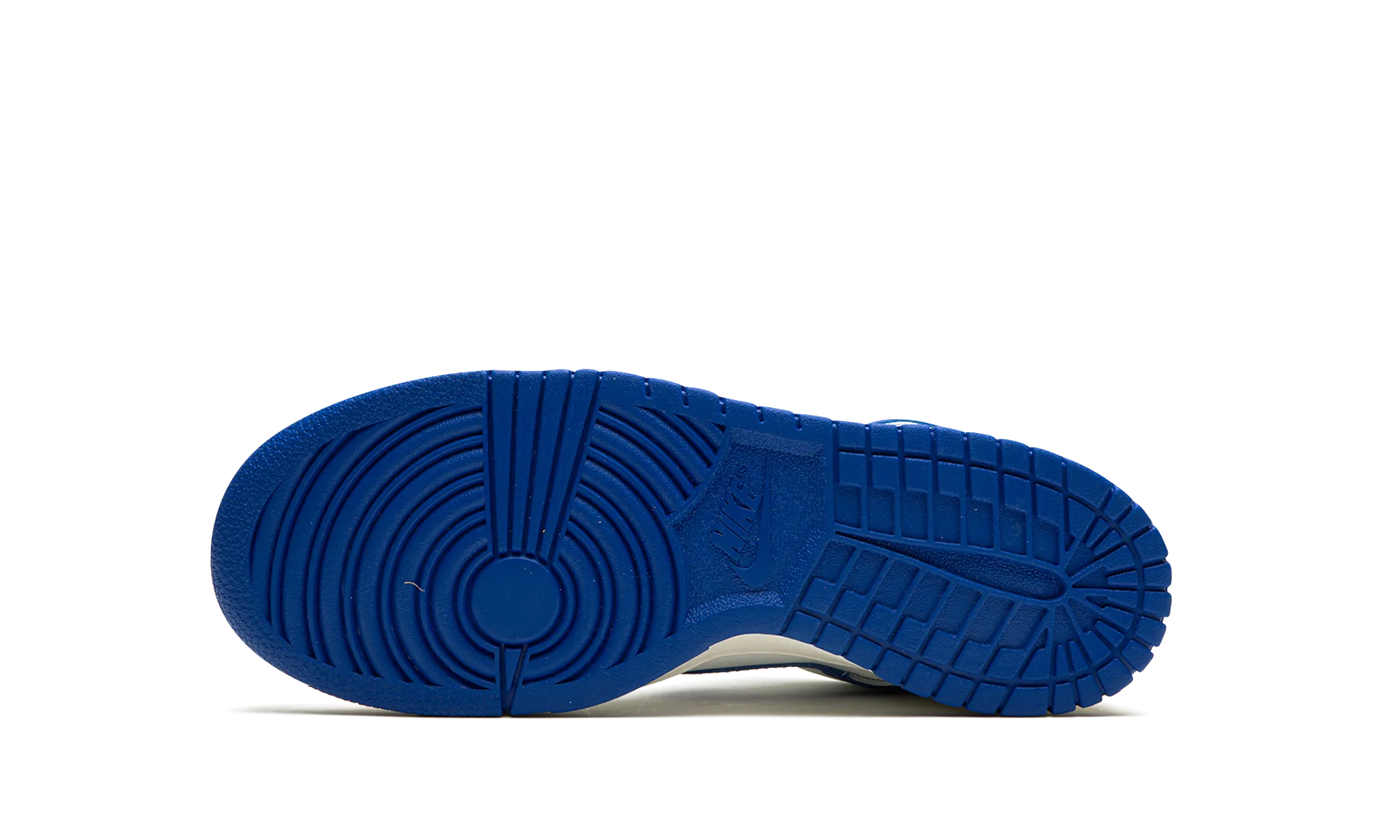 Dunk Low GS "Summit White Hyper Royal" Street Mode