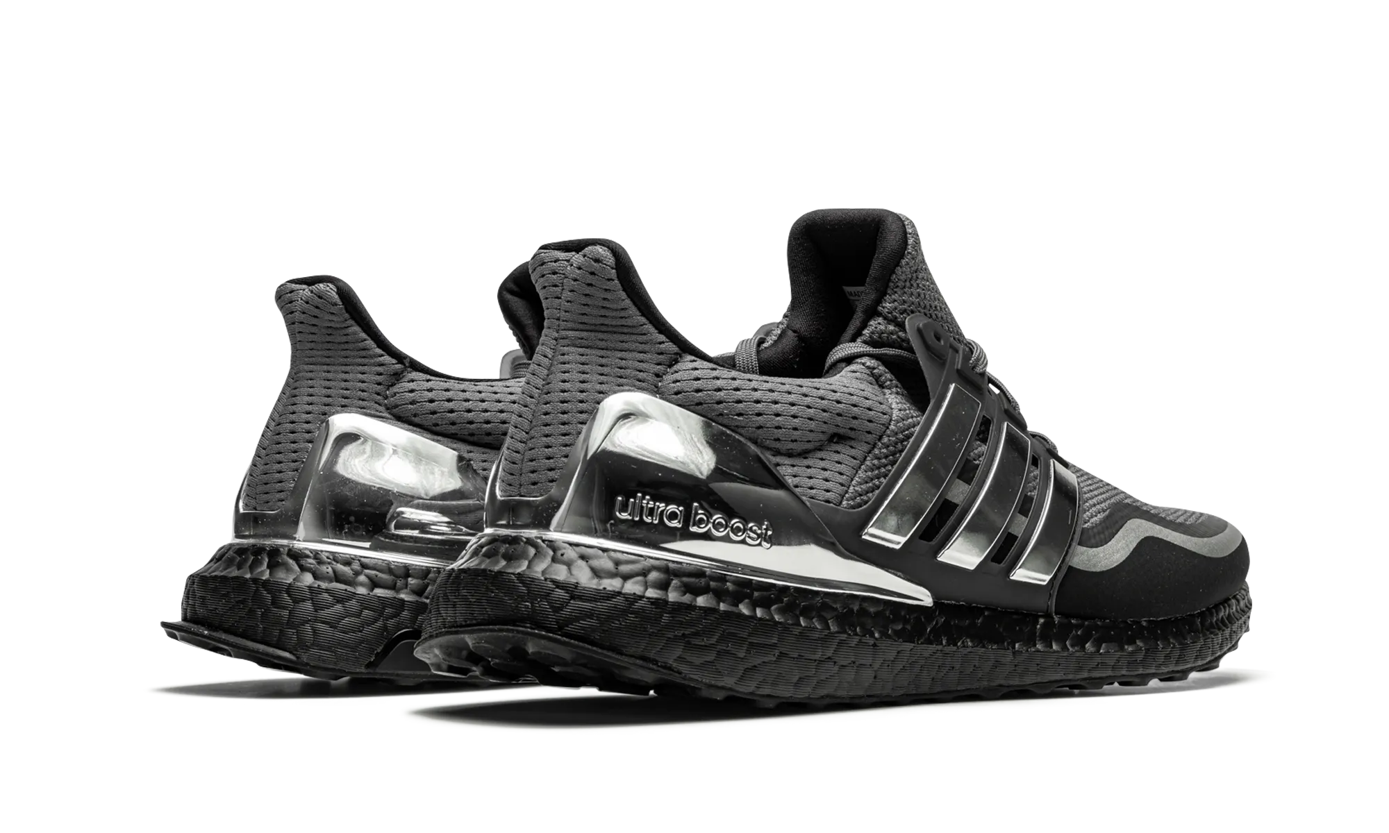Ultraboost MTL "Silver Metallic" Retro Style
