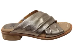 Work Break Breath Mesh Sofft Fallon Womens Leather Slides Sandals With Comfort Footbed