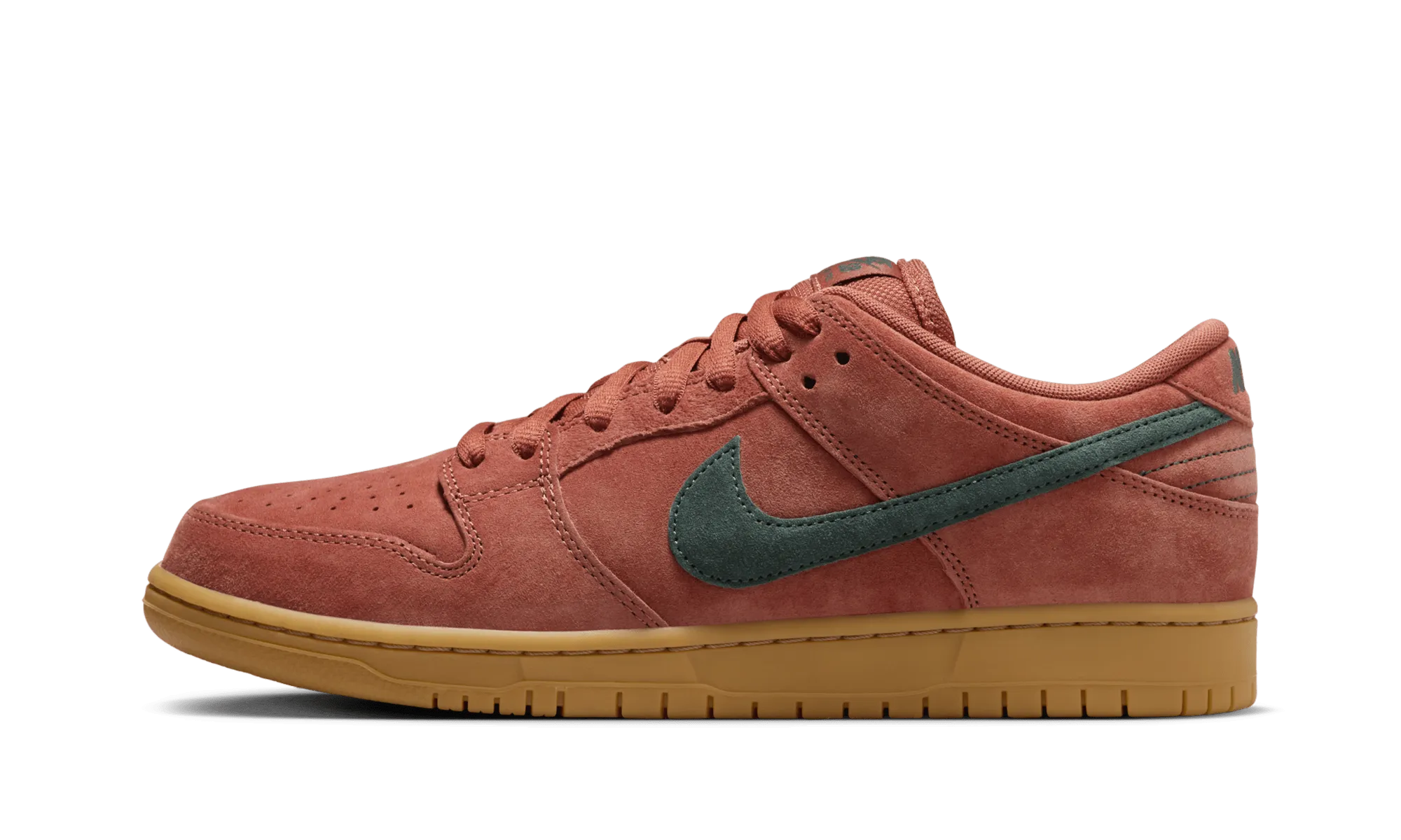 Weightless Wear Nike SB Dunk Low Pro "Burnt Sunrise"