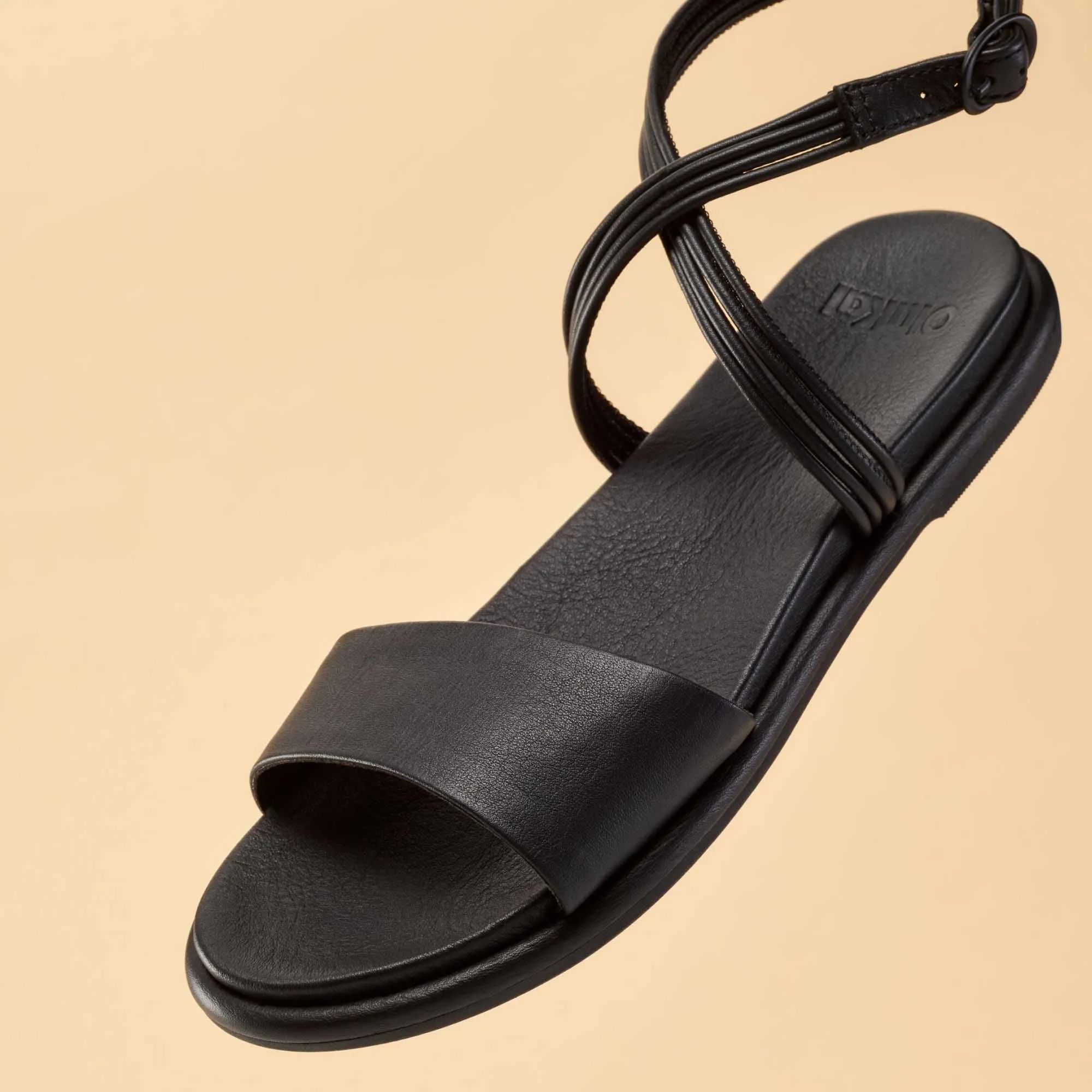 Tiare Wrap - Black Flexible Beach Shoes