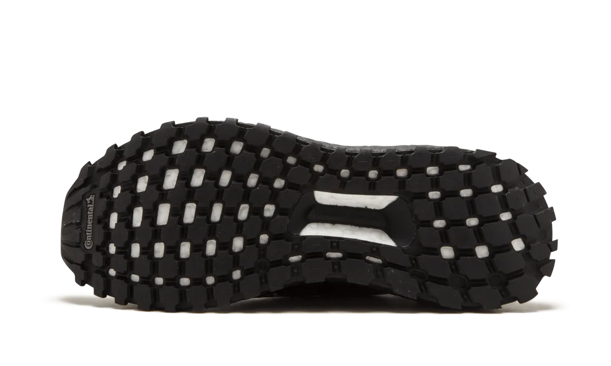 Ultraboost Mid TR Kith "Kith x Nonnative" Planet Step
