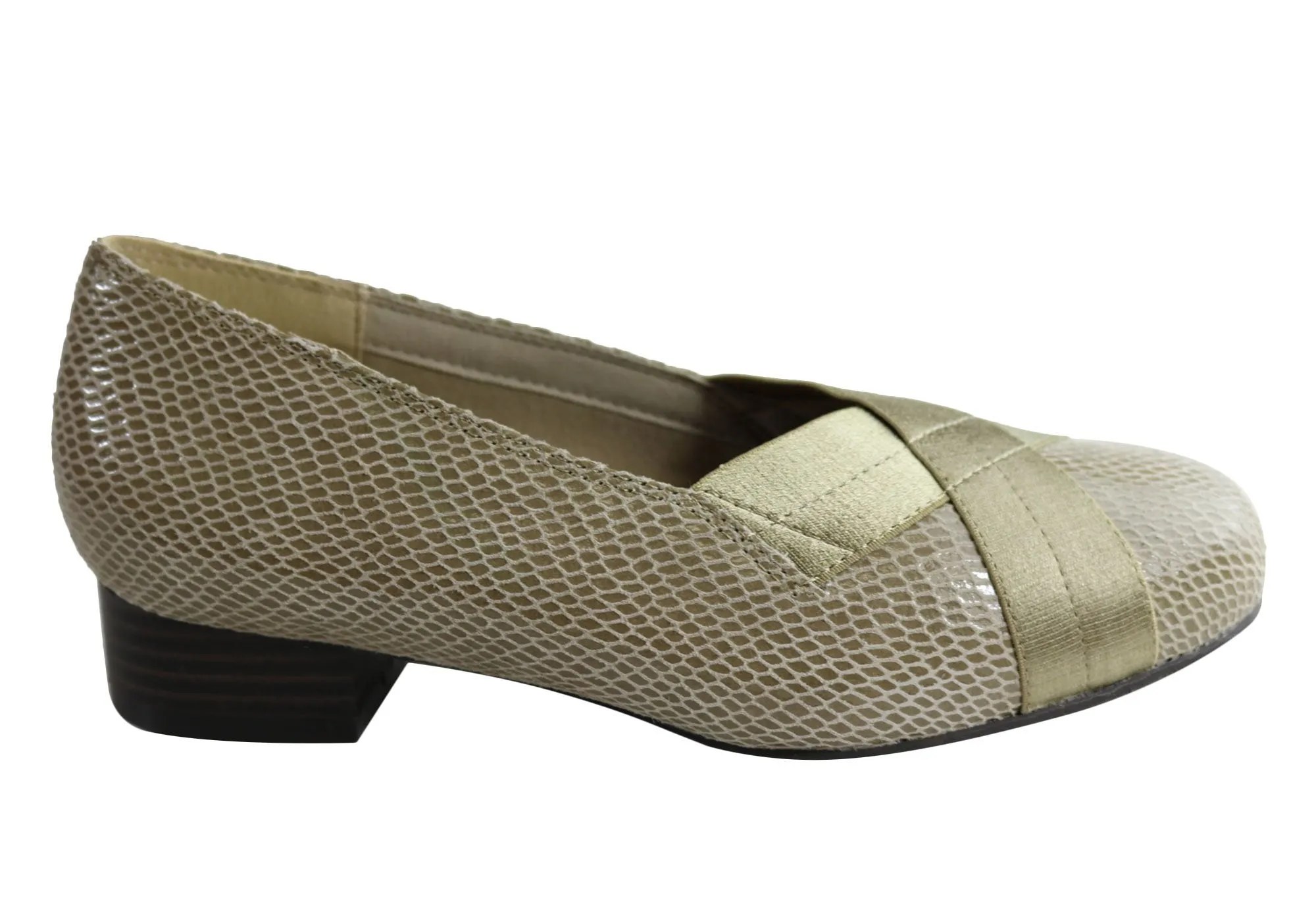 Ocean Edge Homyped Crystal Womens Comfortable Supportive Leather Low Heel Shoes