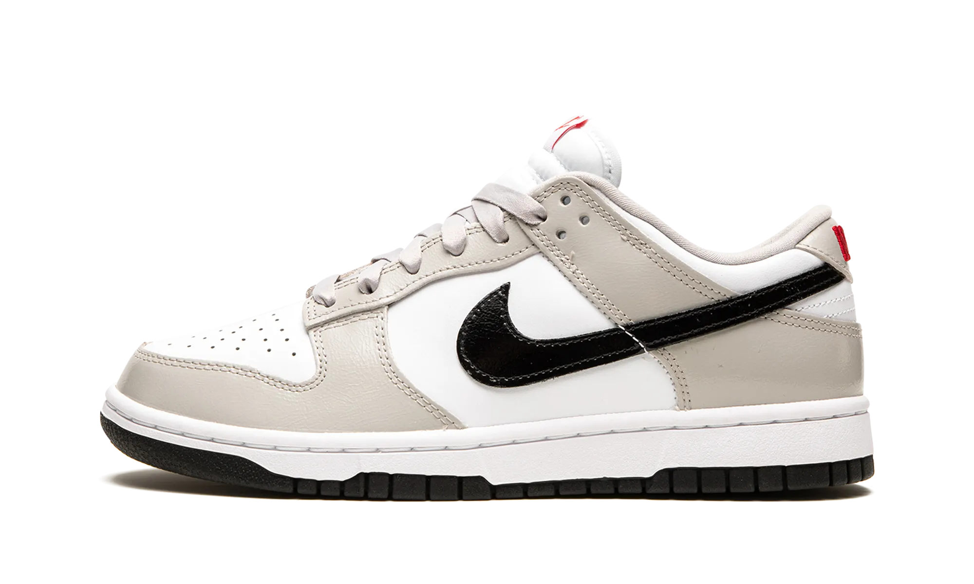 Pattern Play DUNK LO ESS WMNS "Light Iron Ore"